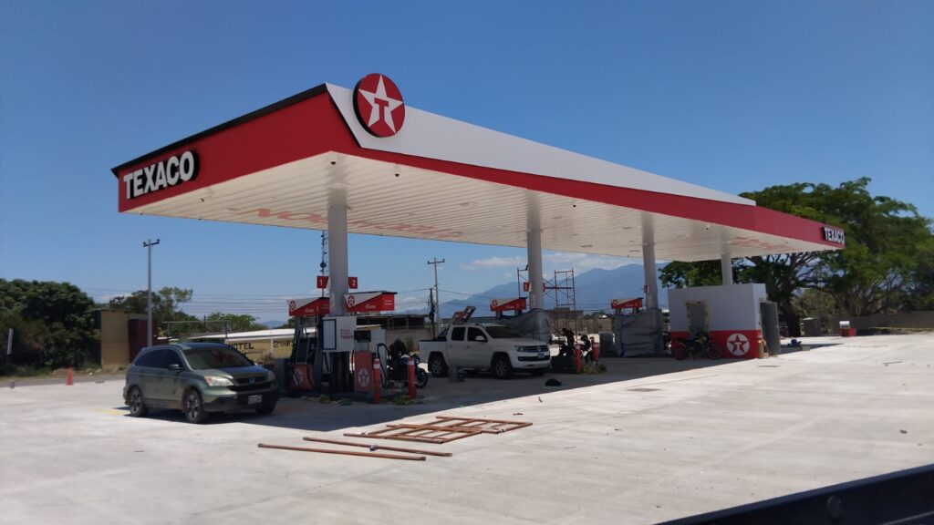 Gasolinera La Picota – La Paz